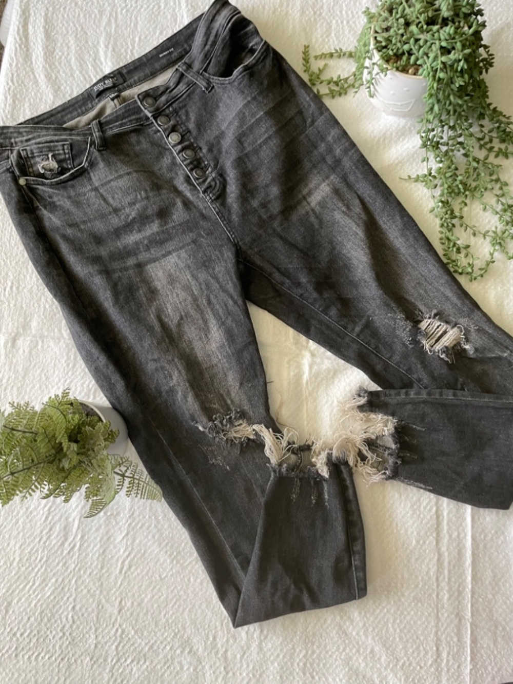 Dark wash jeans - Picture 5 of 5